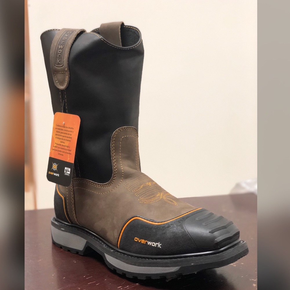 Men work boots